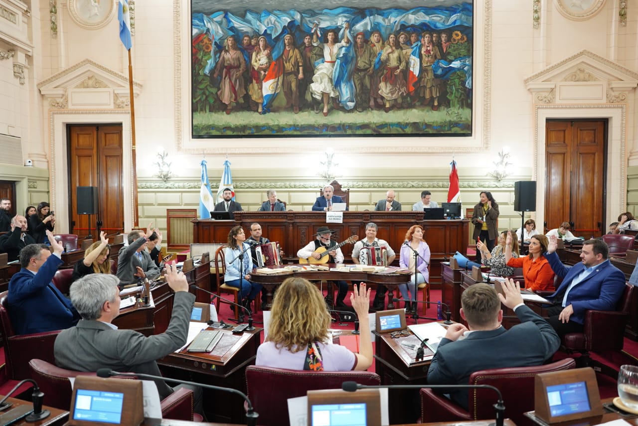 Diputados De Santa Fe: Sesiones